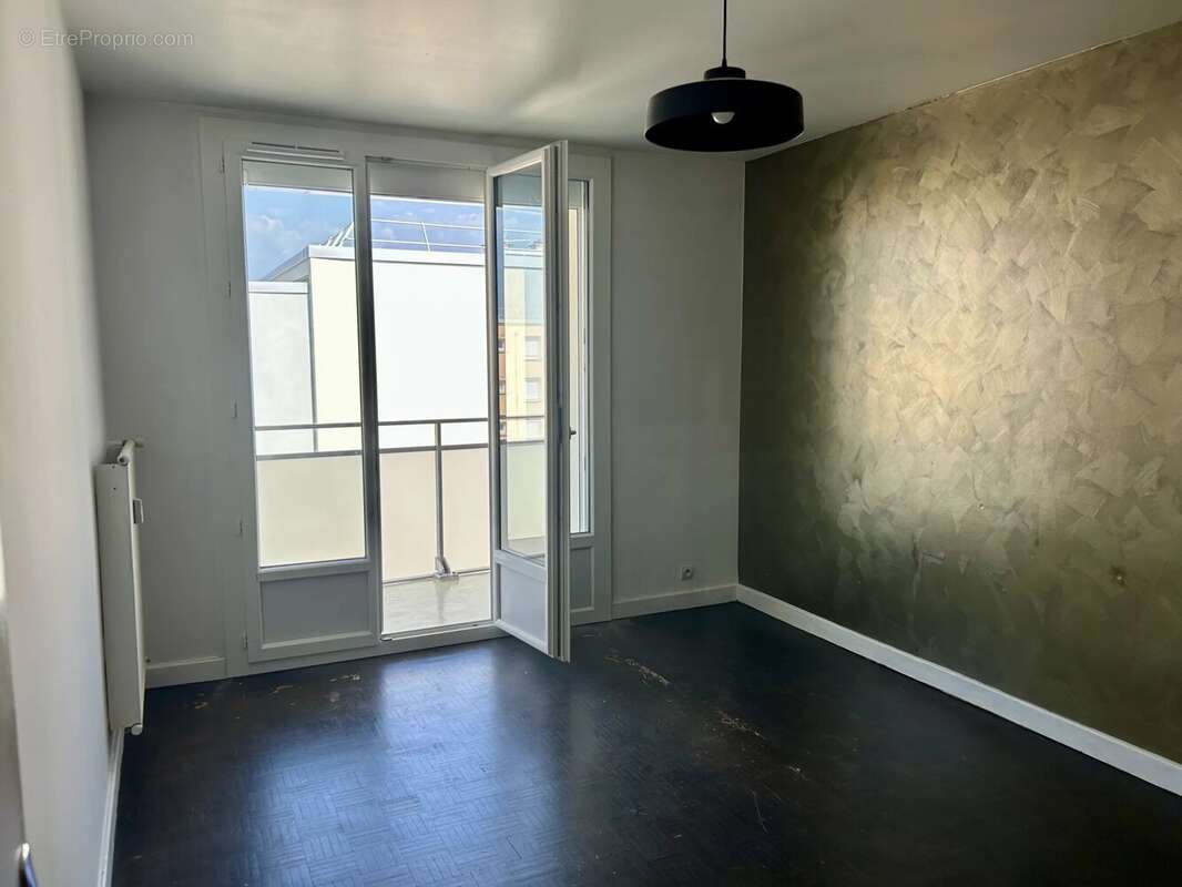 Appartement à MONTELIMAR