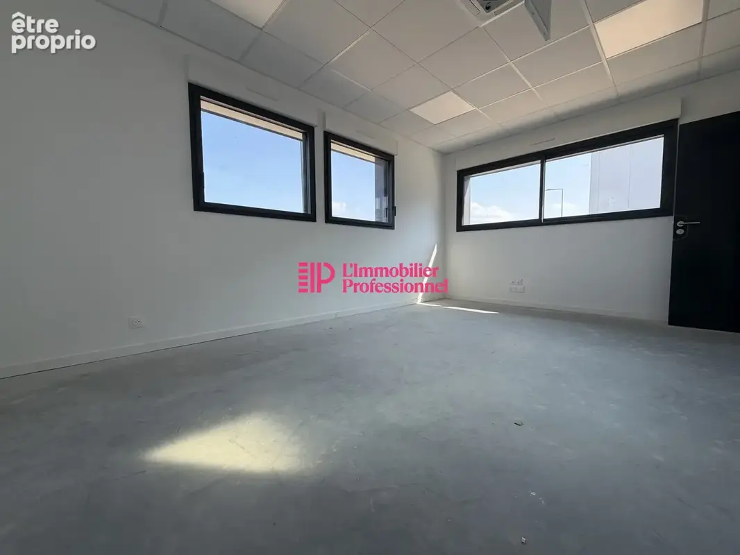 Commerce 326 m² à vendre à Kervignac (56700) - photo 6