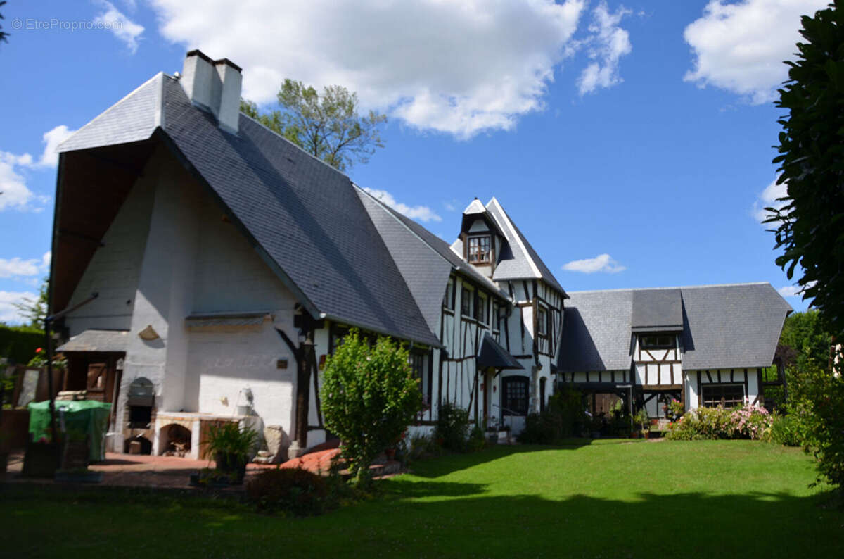 Maison spacieuse à vendre à Tourville-la-Campagne - Un véritable coup de coeur ! - photo 3