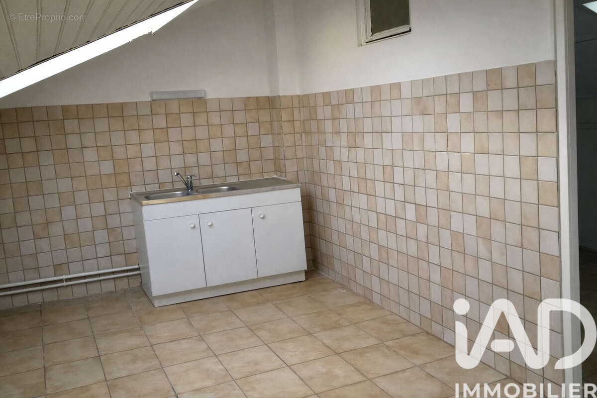 Appartement 172 m² à Montreuil  - photo 3