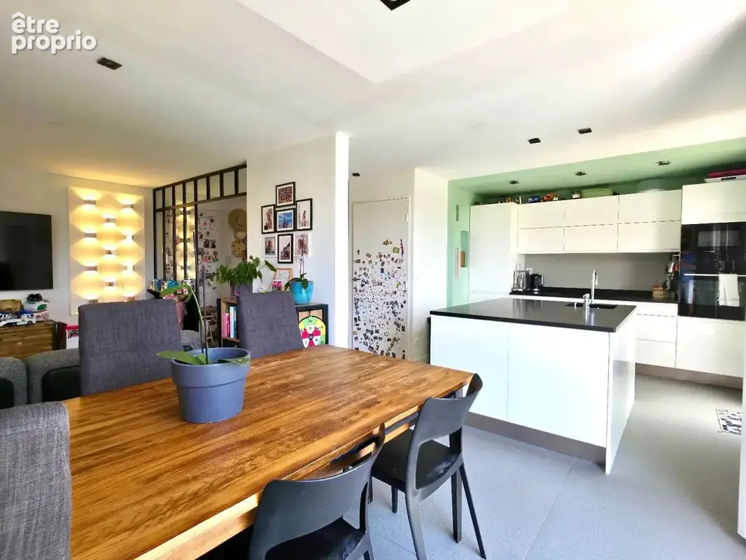 ST ROMAN, NICE OUEST – Maison individuelle 4P avec jardin, double garage et piscine dans la résidence - photo 10