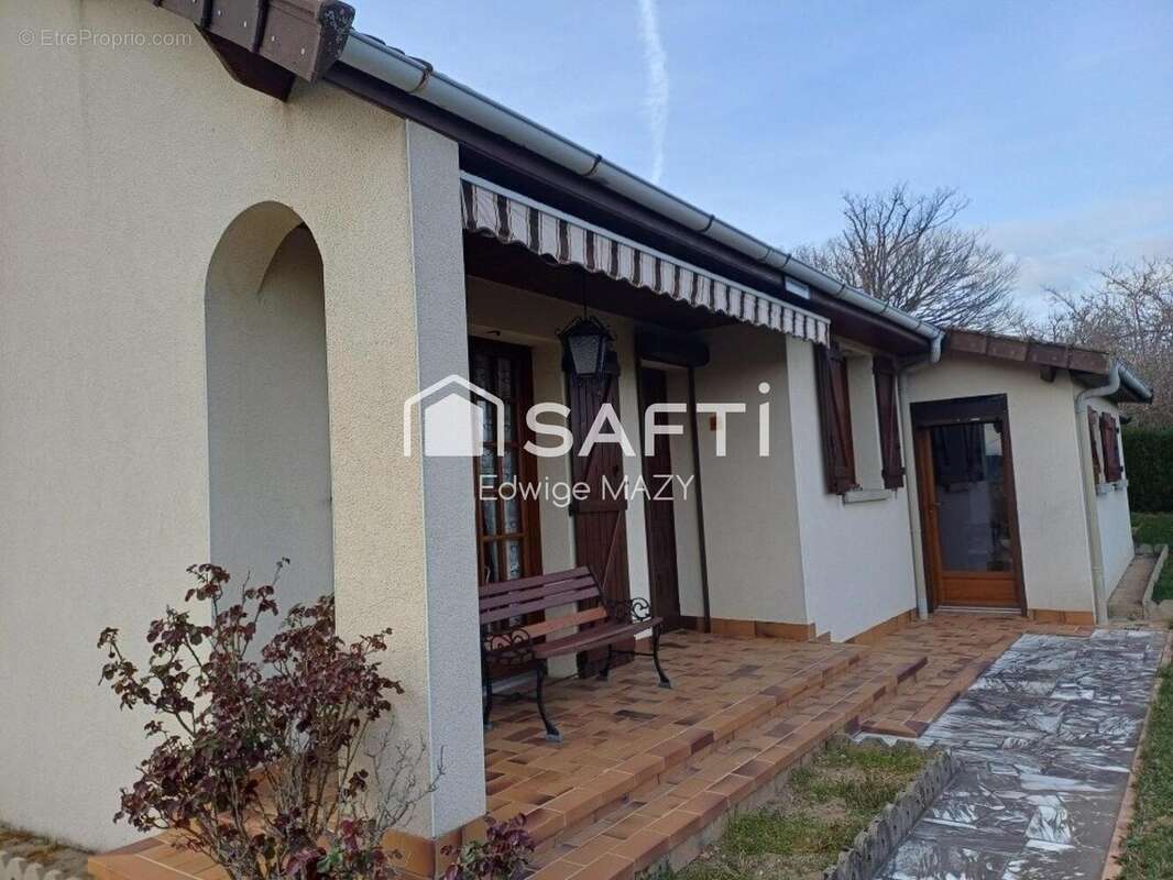 Maison 72 m² à Sannat  - photo 2