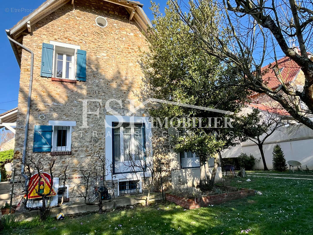 Maison à TAVERNY