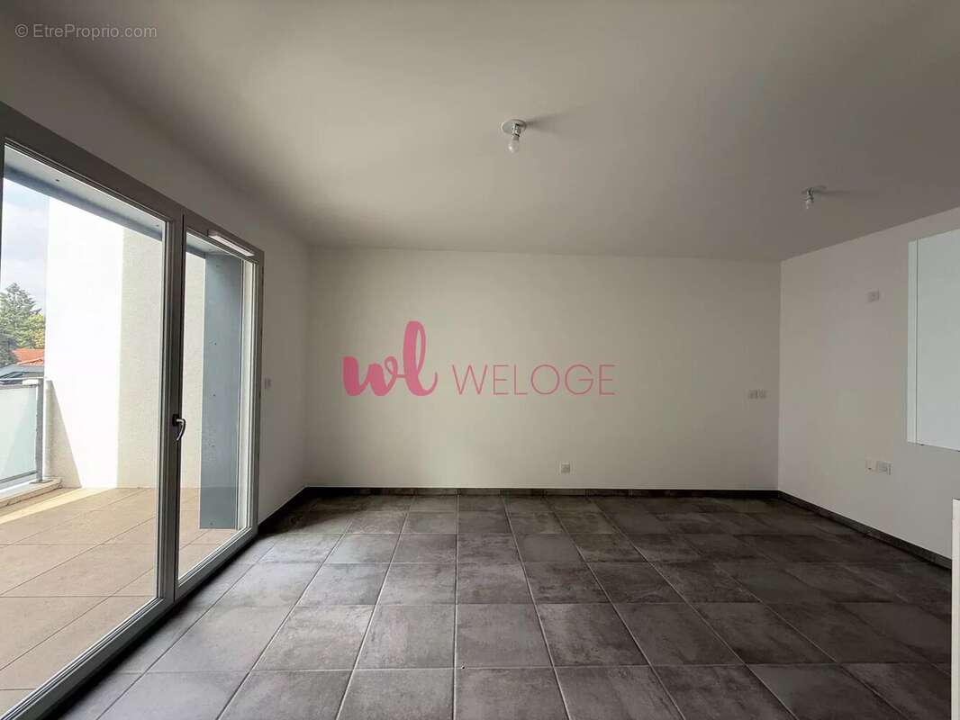 Appartement à BRON