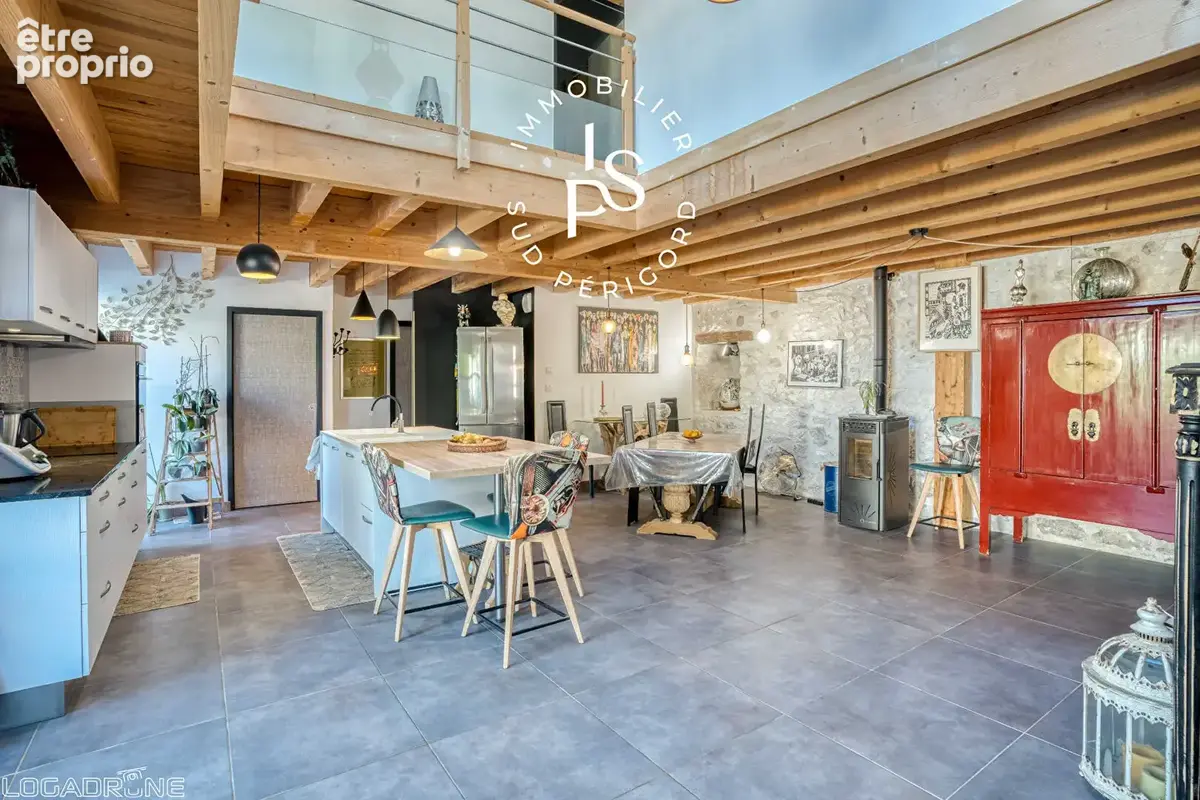 Maison en pierre avec Gîte et terrain constructible, proche Villeréal - photo 6