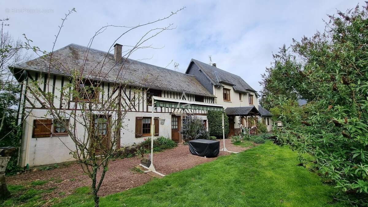 Commerce à THIBERVILLE