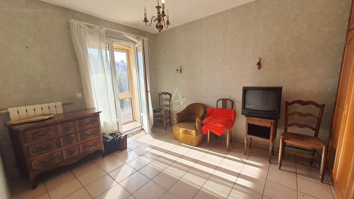 Maison à LEZIGNAN-CORBIERES
