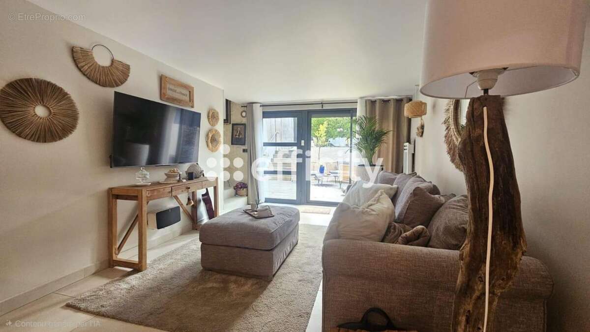 Maison à SAINT-GEORGES-D'ORQUES