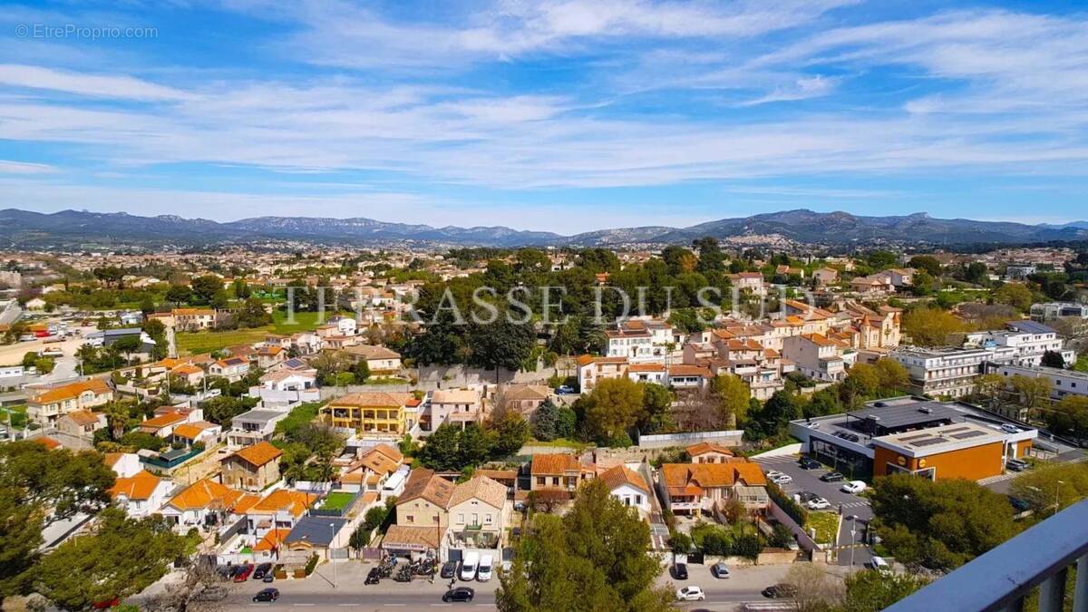 Appartement à MARSEILLE-13E