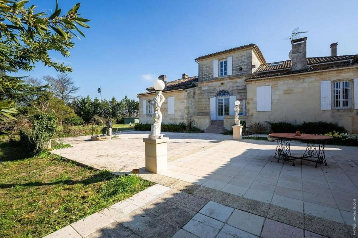 Propriété de caractère avec gîte et chambre d’hôtes – à 15 min de Bordeaux - photo 15