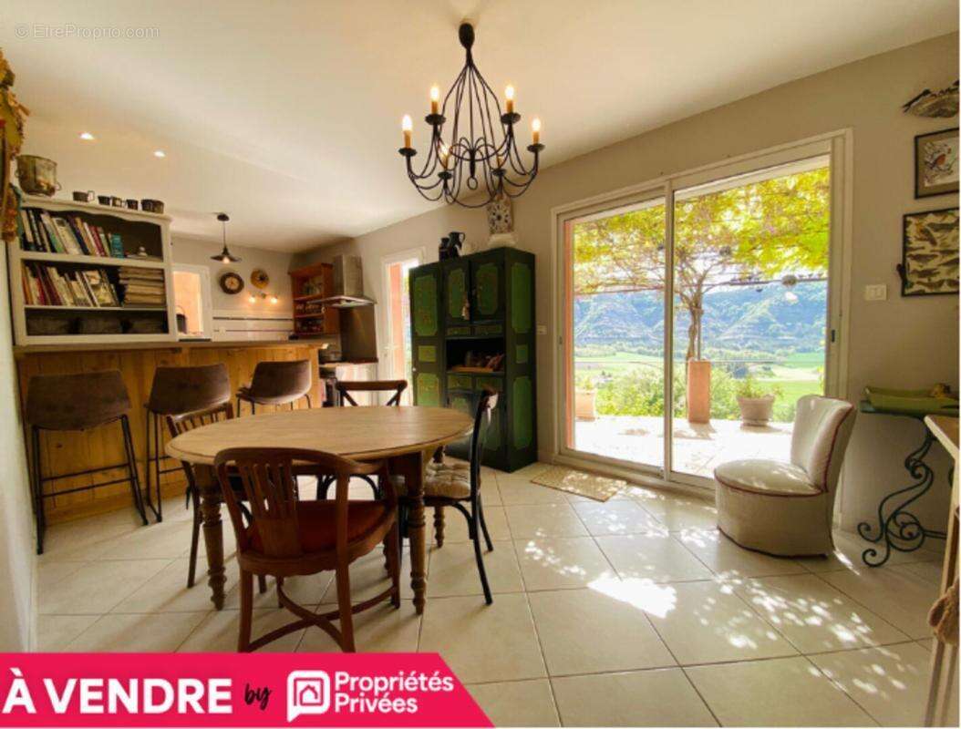 Maison Marcoux 5 pièce(s) 184 m2 - photo 4