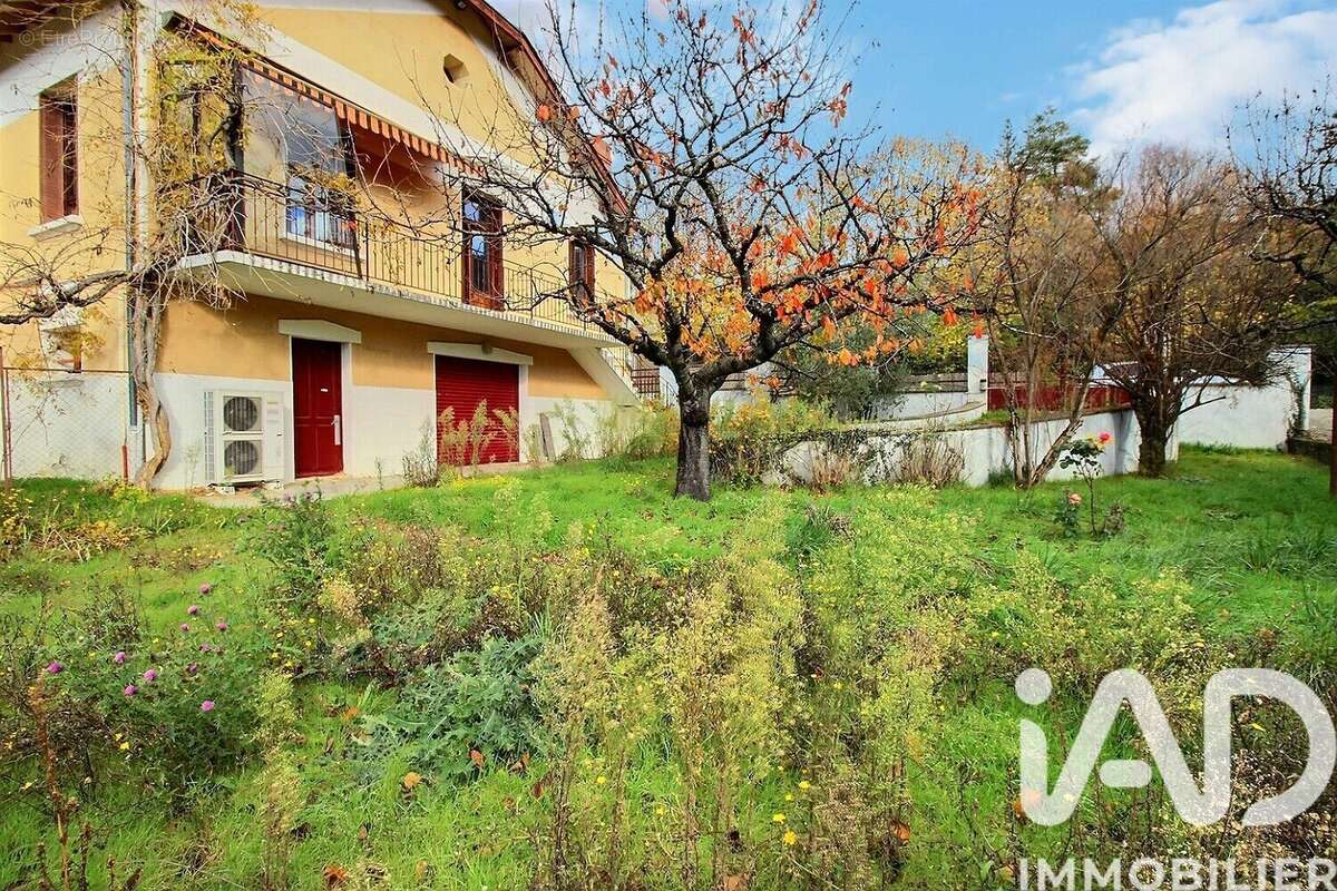 Photo 2 - Maison à MONTBRUN-LES-BAINS