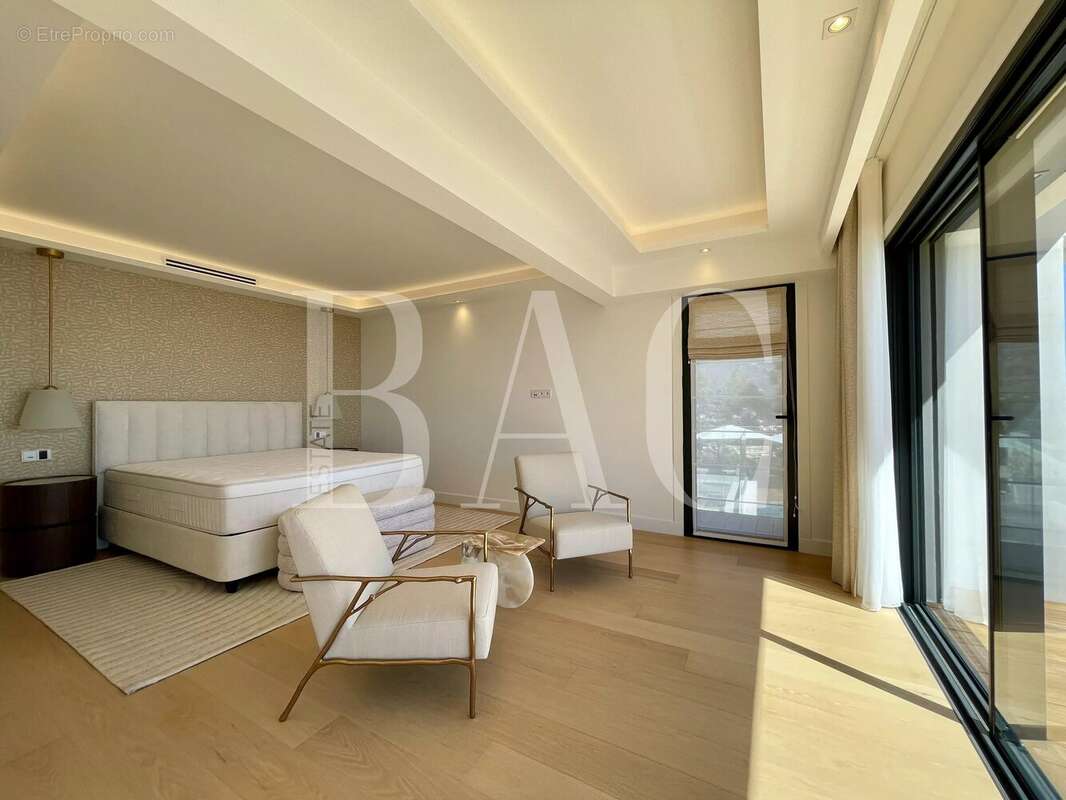 Maison à ROQUEBRUNE-CAP-MARTIN