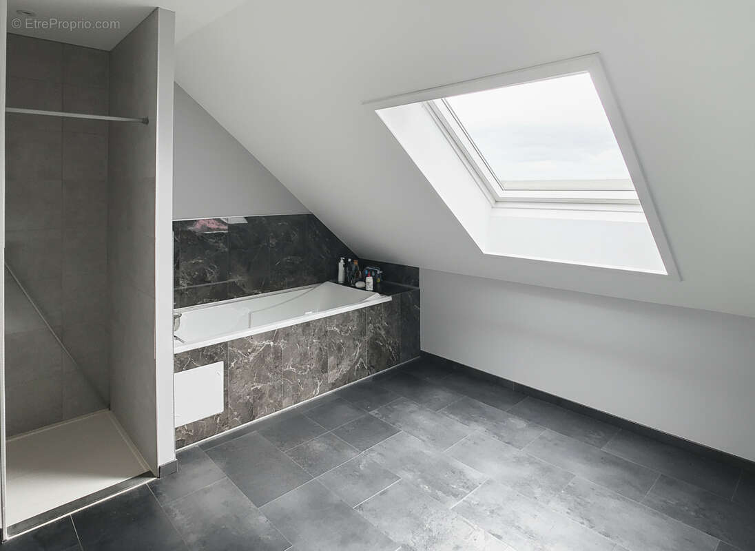 Maison à GOUVILLE-SUR-MER