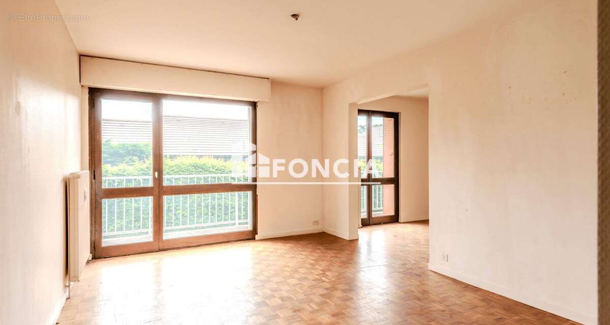 Appartement à DOUVAINE