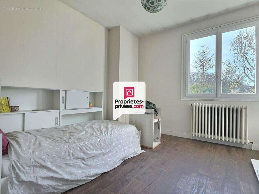 Maison à SAINT-ASTIER