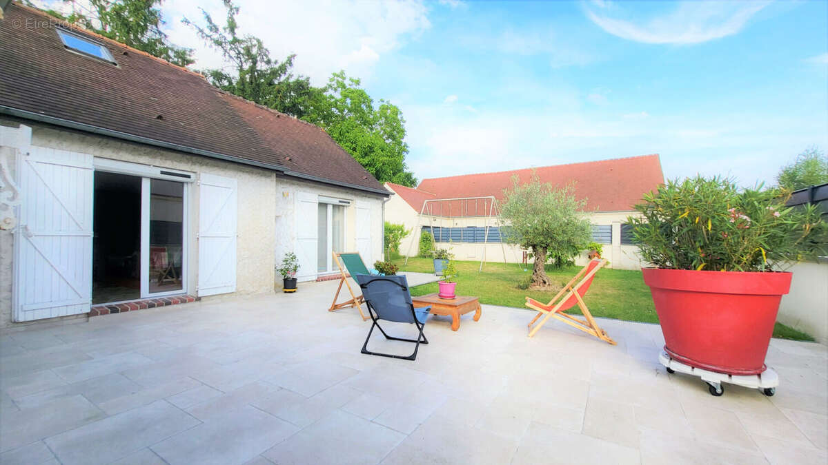 Maison à CHAILLY-EN-BIERE