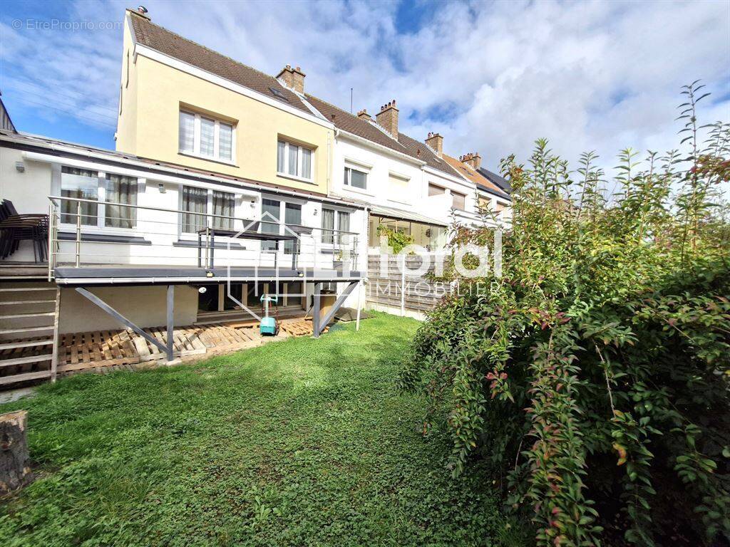 Maison à COUDEKERQUE-BRANCHE