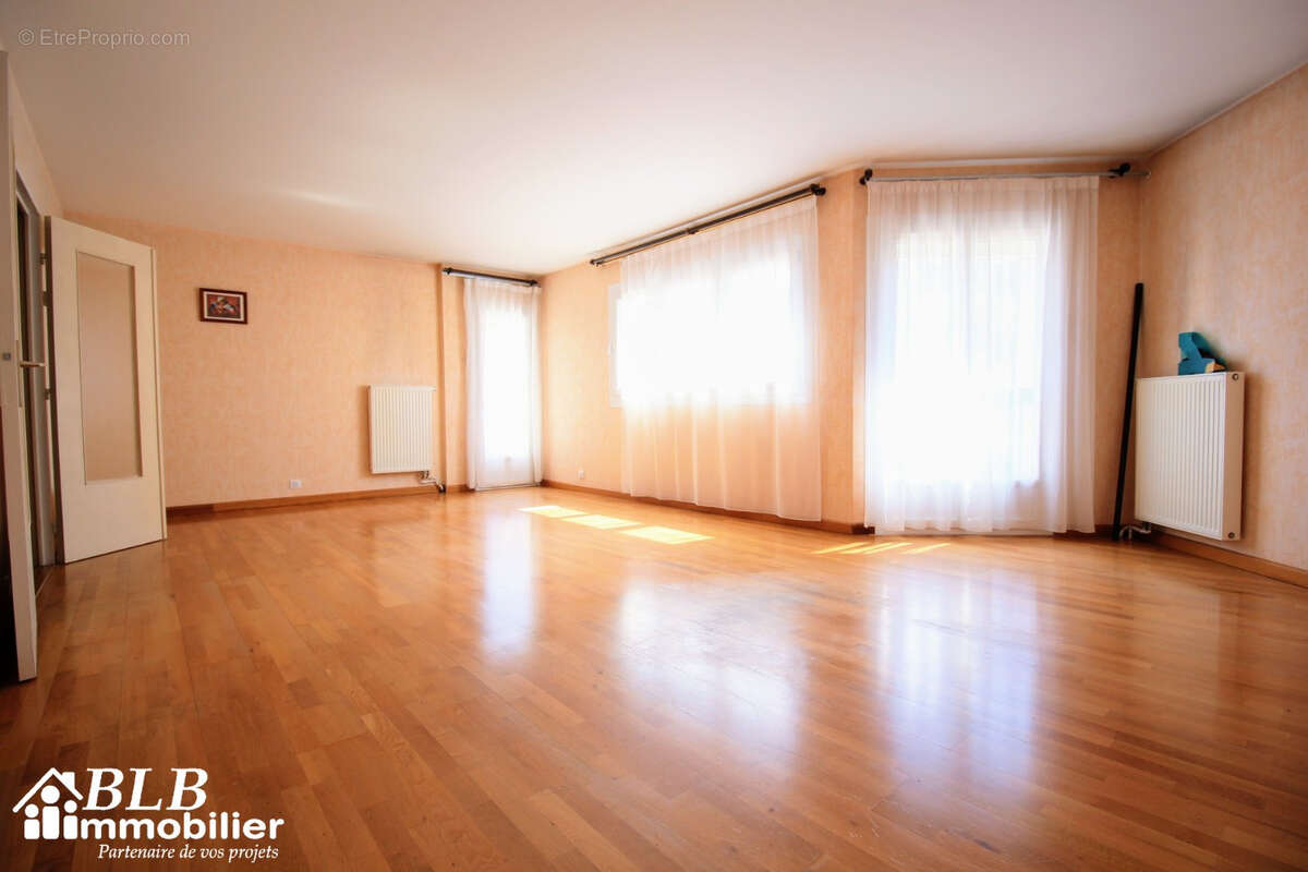 Appartement à MAUREPAS