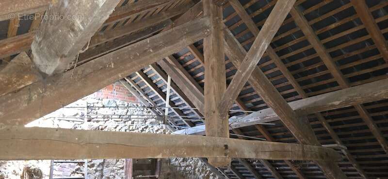 Maison à BENEVENT-L'ABBAYE