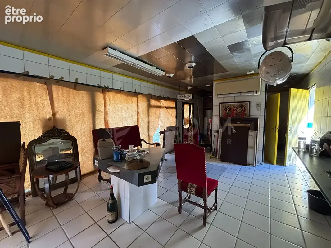 Local commercial Tonnerre 39 m2 - photo 6