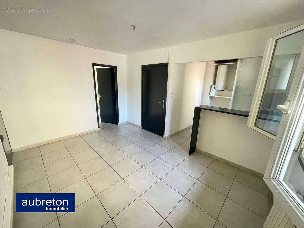 Appartement 35 m² à Grenoble  - photo 2