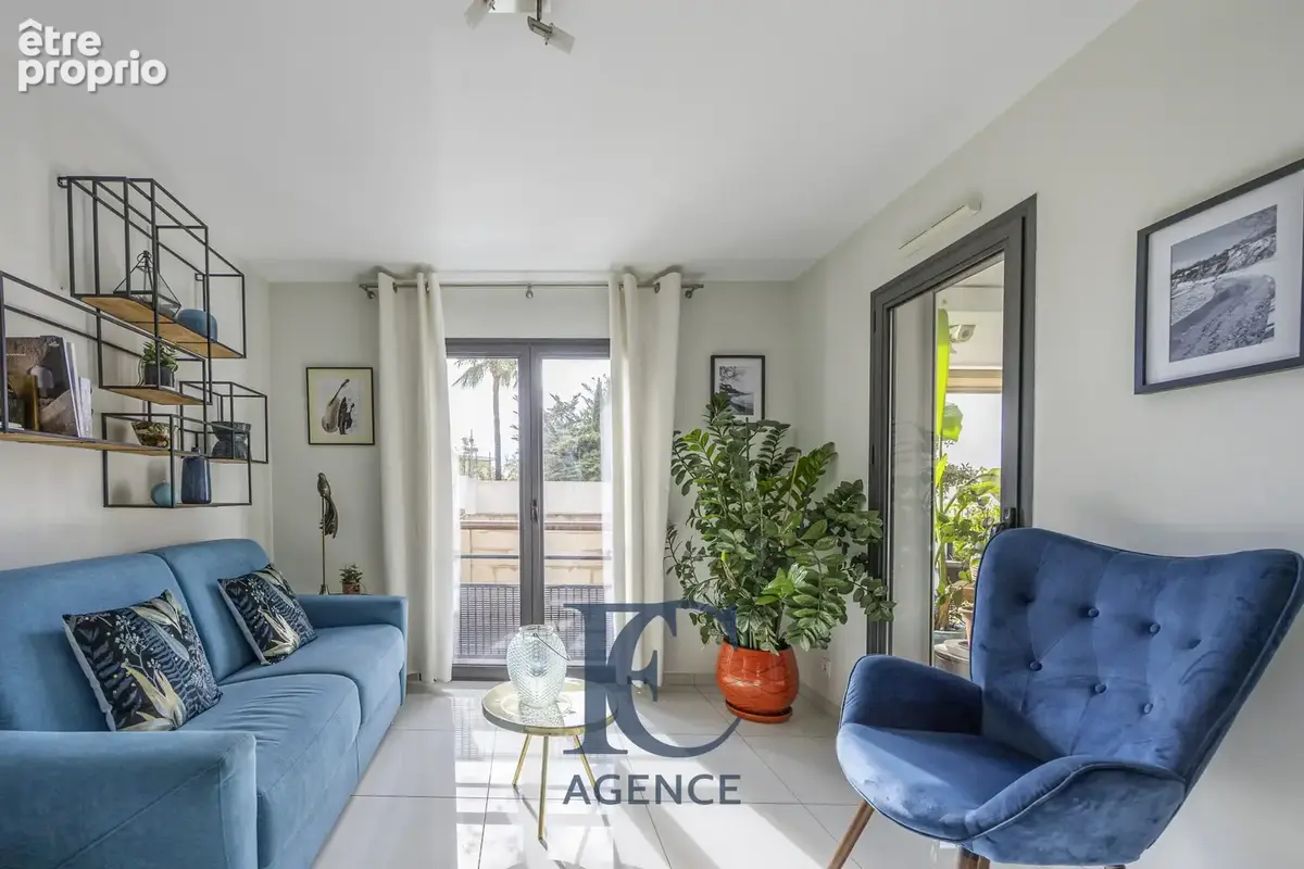 Appartement T3 de 89 m2 au centre-ville avec ascenseur et place privative - photo 4