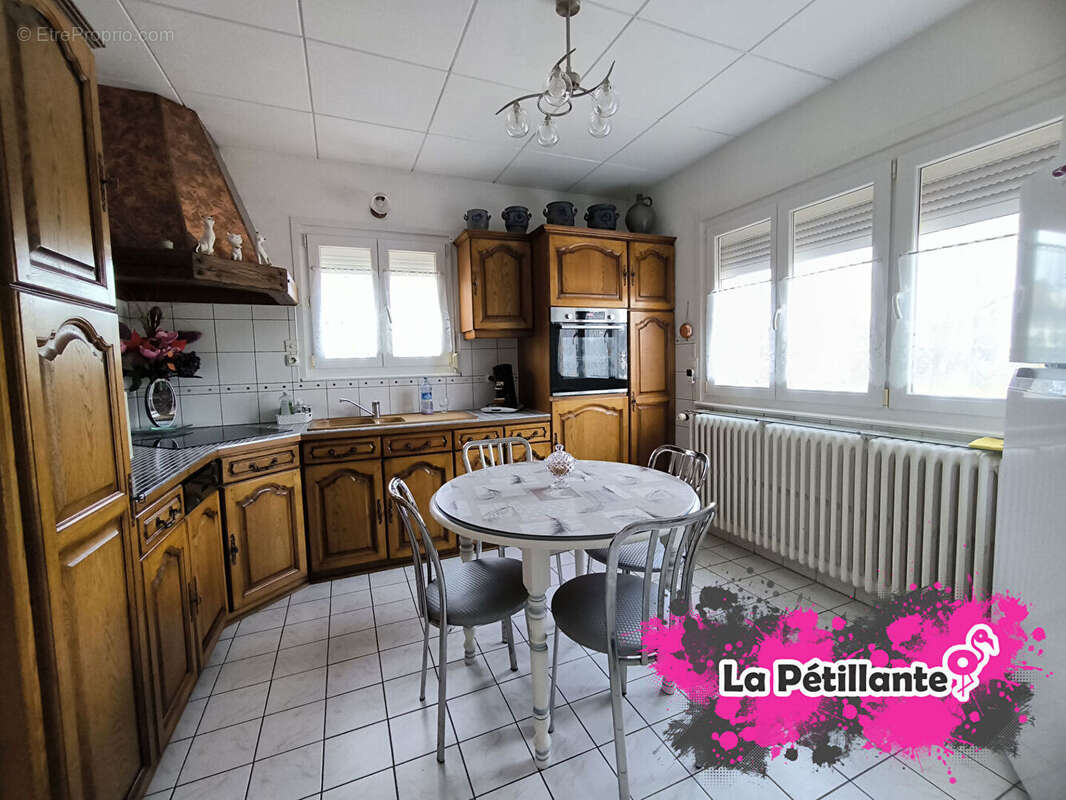 Maison à LUXEUIL-LES-BAINS