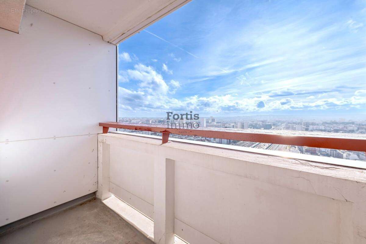 Appartement à PARIS-15E