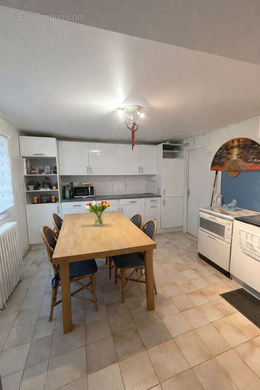 Maison à OZOIR-LA-FERRIERE