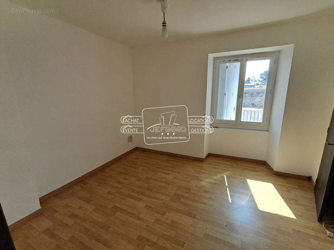 Maison à MAUVES-SUR-LOIRE