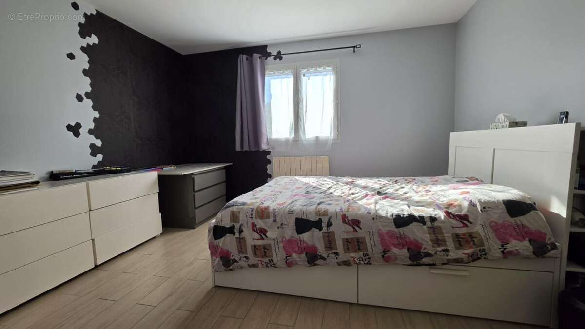 Maison plain pied avec 2 hectares de prairies - photo 8