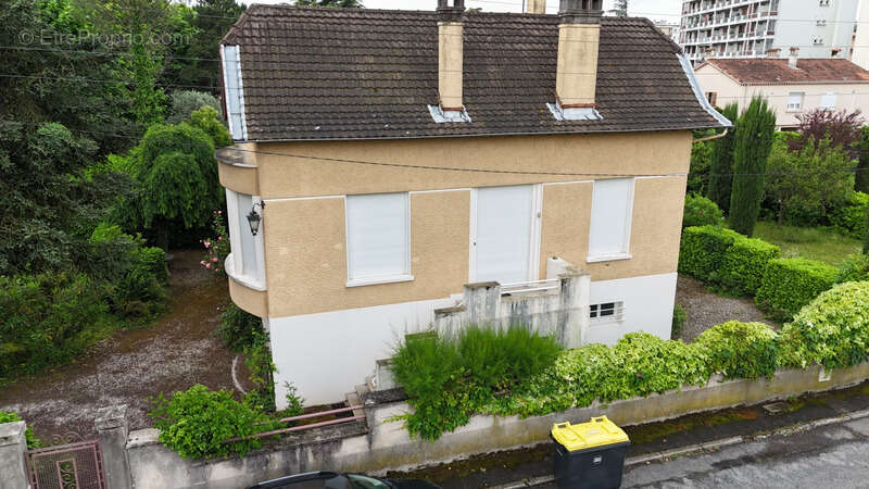 Maison à ROMANS-SUR-ISERE