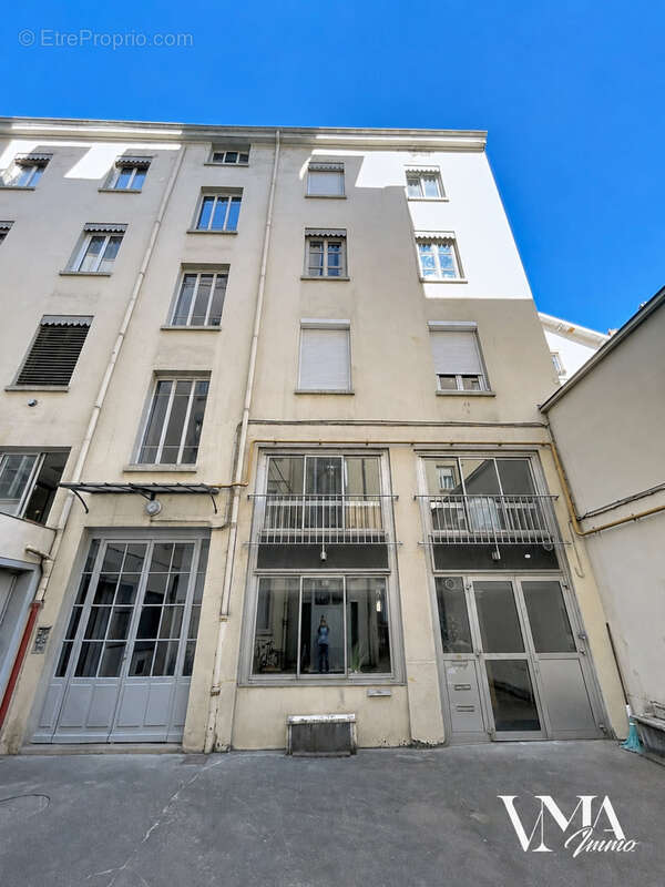 Appartement t2 de 42,60 m2 - rue raulin - photo 9