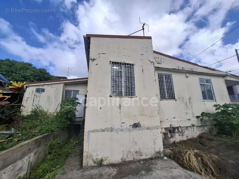 Maison à FORT-DE-FRANCE