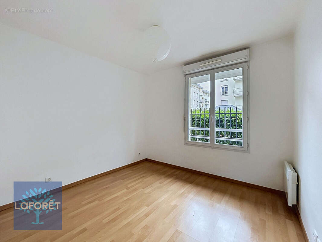 Appartement à CORBEIL-ESSONNES