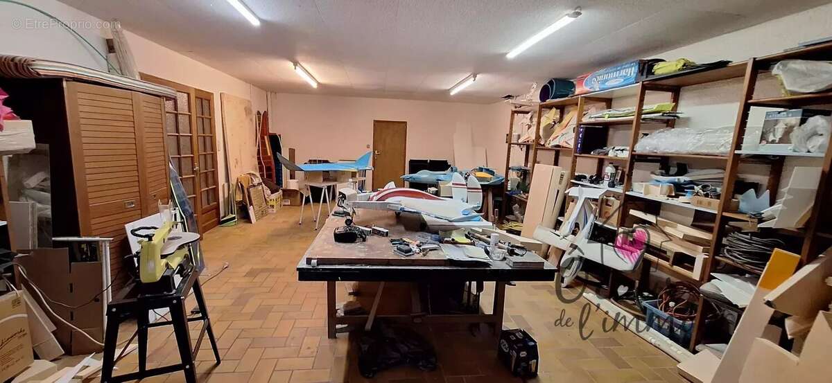 Maison à LA TESSOUALLE