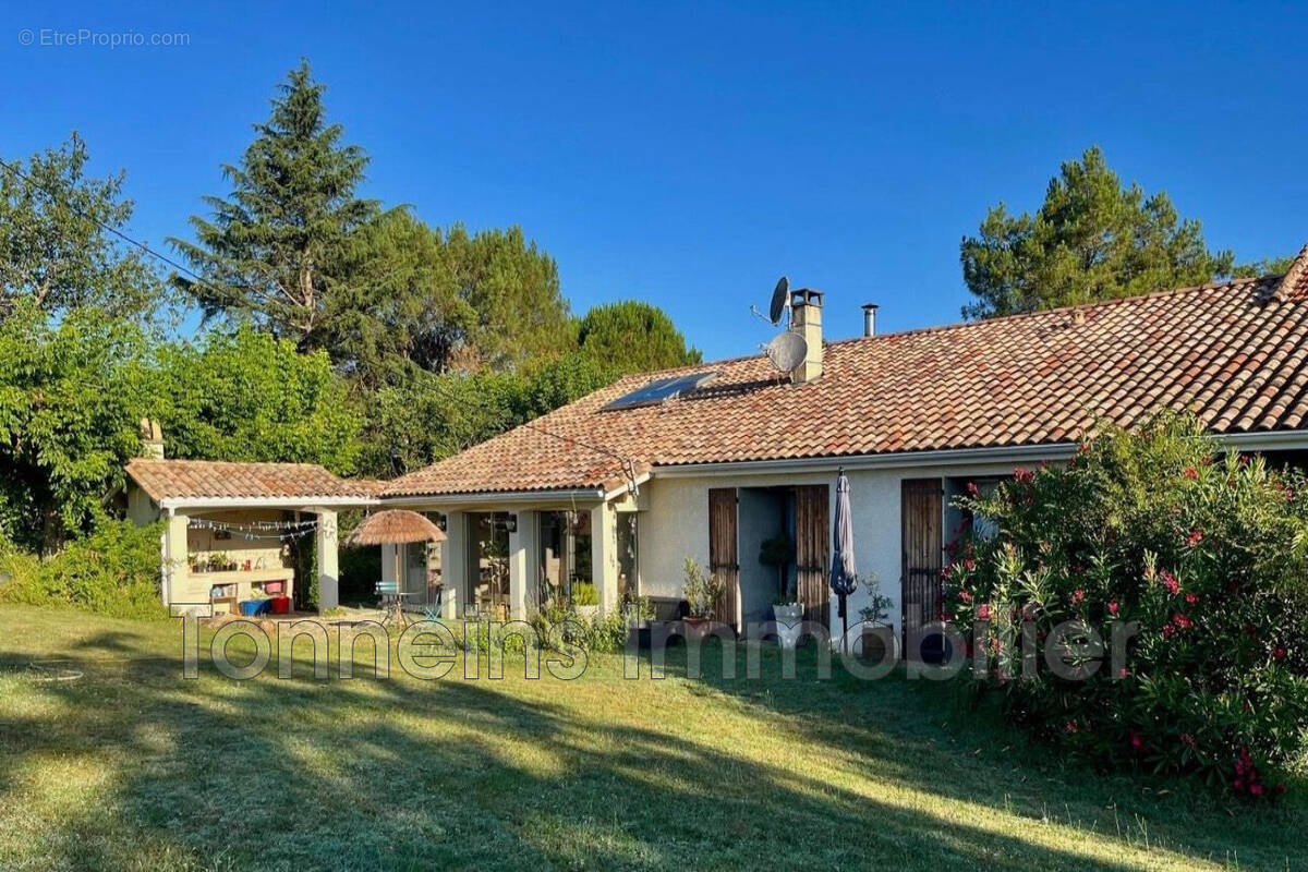 Maison à GRATELOUP-SAINT-GAYRAND