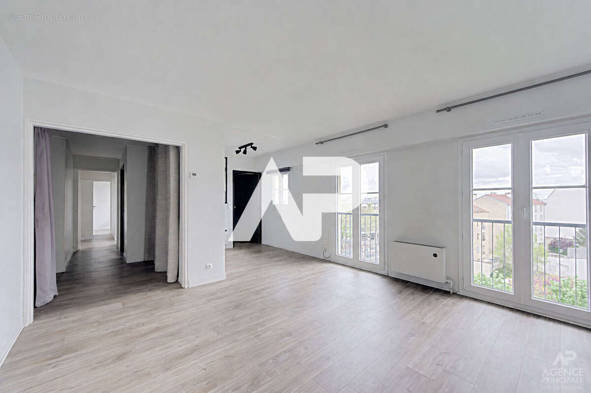 Appartement Rueil Malmaison 3 pièce(s) 68.28 m2 - photo 2