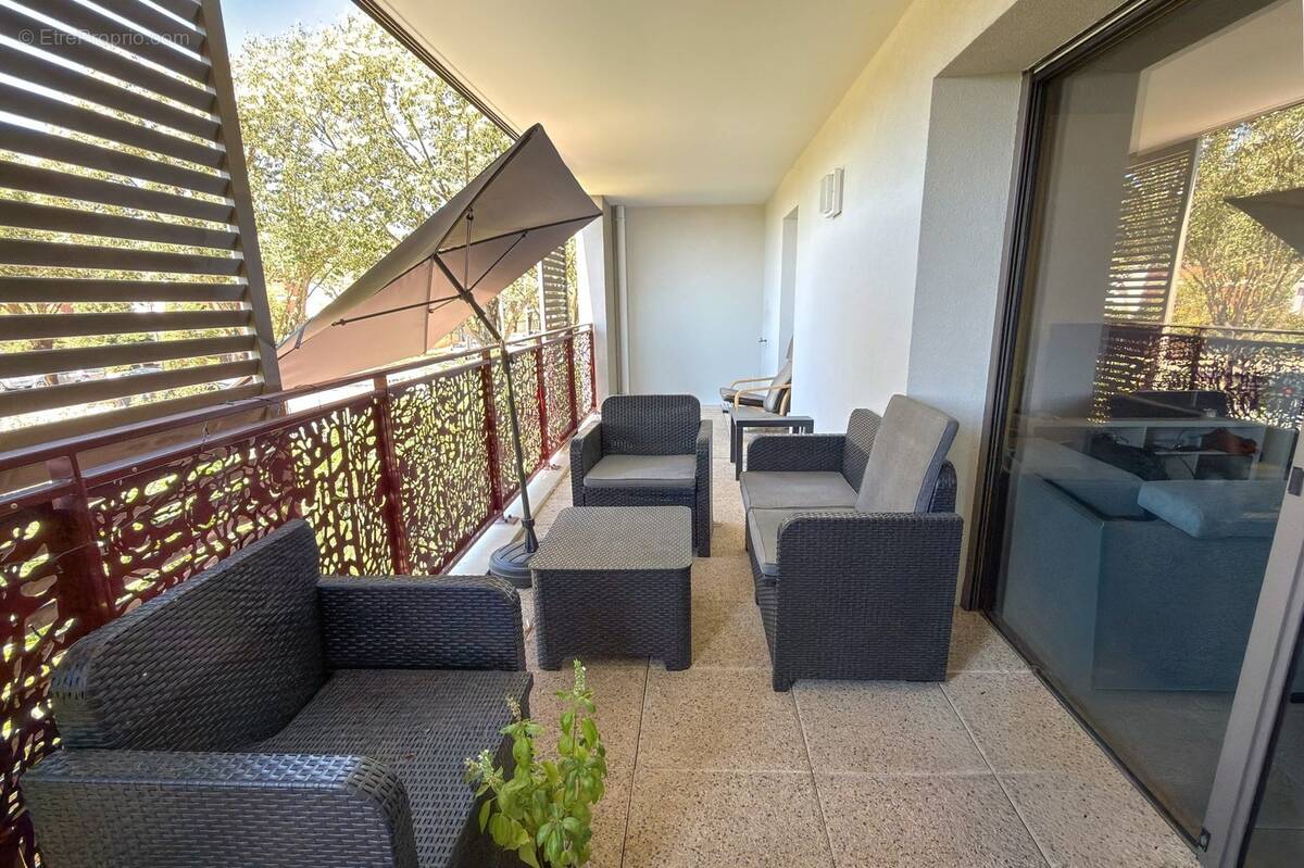 Appartement à BRON
