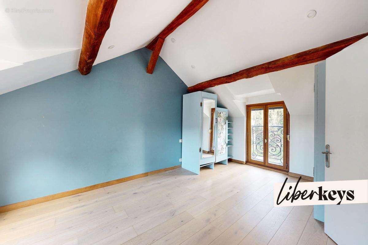 Appartement à CHAVILLE