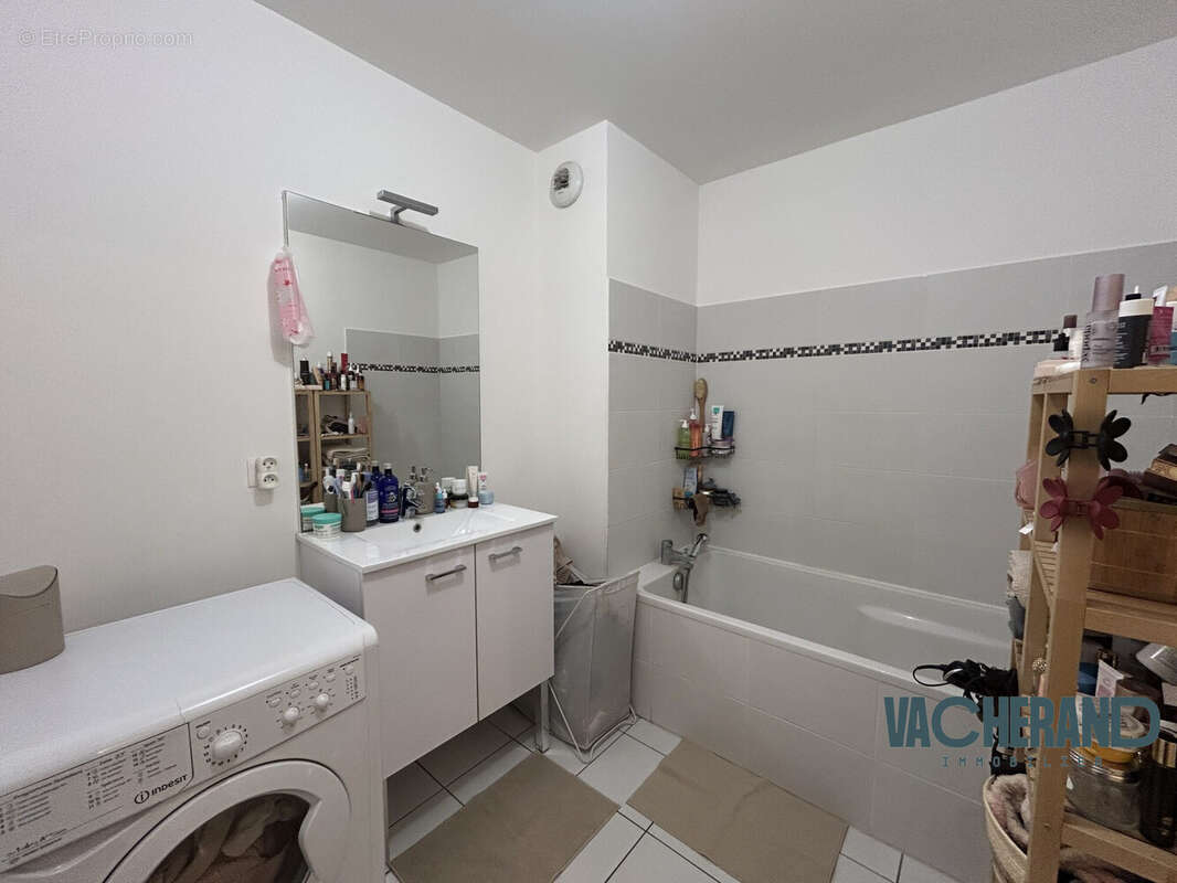Salle de bains - Appartement à LOOS