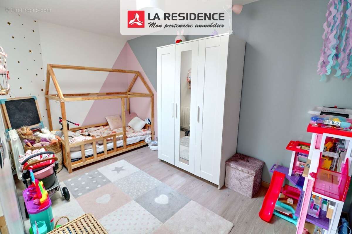 Maison à SAINT-JEAN-DU-CARDONNAY