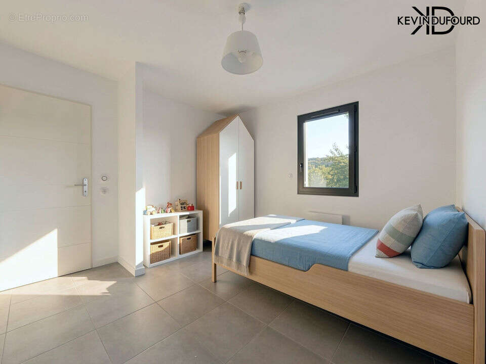 Maison de 90 m² sur un terrain de 700 m² à VESSEAUX - photo 7
