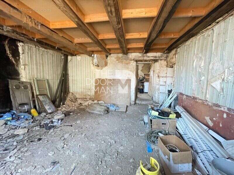 Maison à THOL-LES-MILLIERES