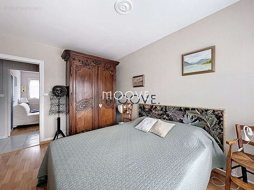 Appartement à SAINT-ETIENNE-DU-ROUVRAY