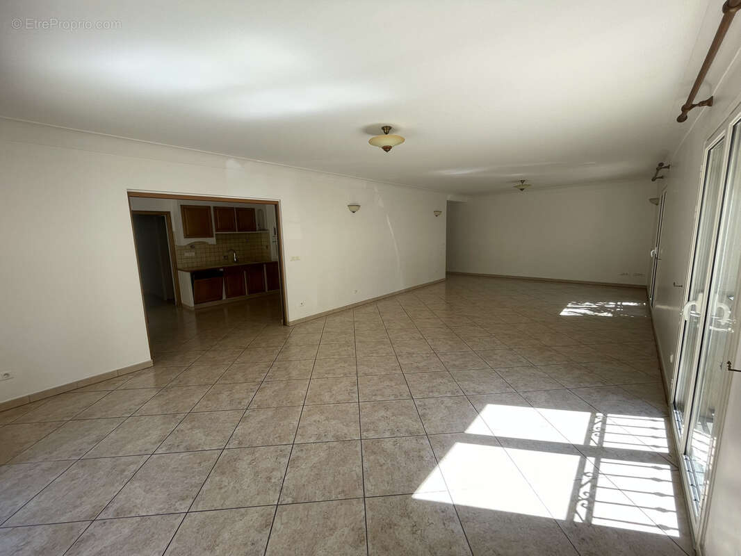 Appartement à CABRIES