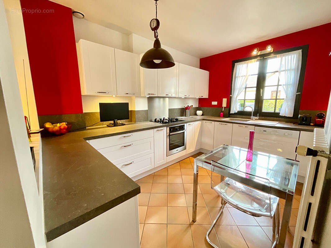 Maison à CONFLANS-SAINTE-HONORINE