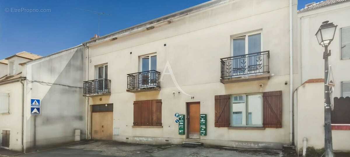 Immeuble de rapport chamarande  8 logements - photo 3