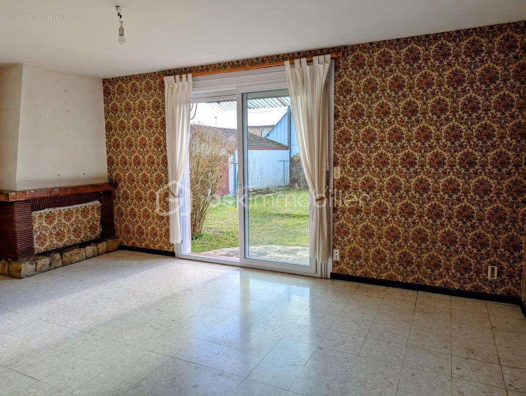 Maison à CASTELJALOUX